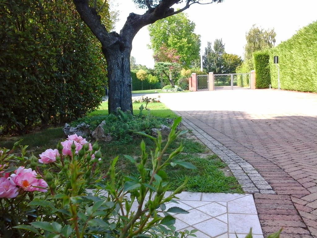 La Casa Di Linda Frühstückspension 3*
